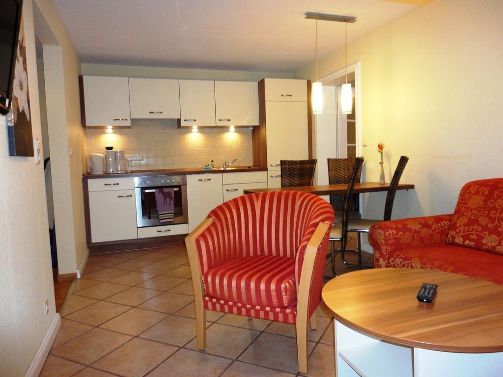Hotel Villa Meeresgruss Binz Ruang foto