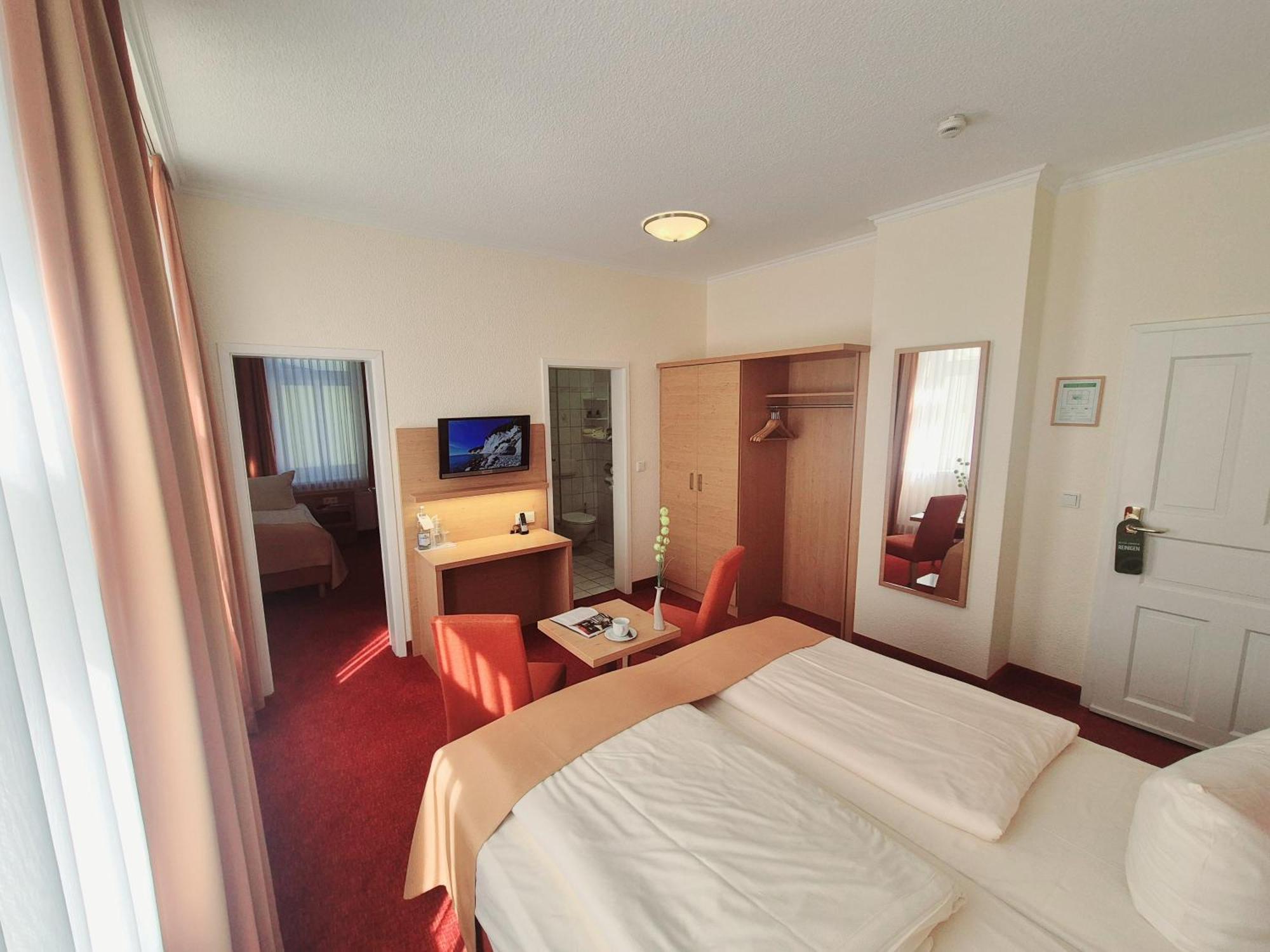 Hotel Villa Meeresgruss Binz Bagian luar foto