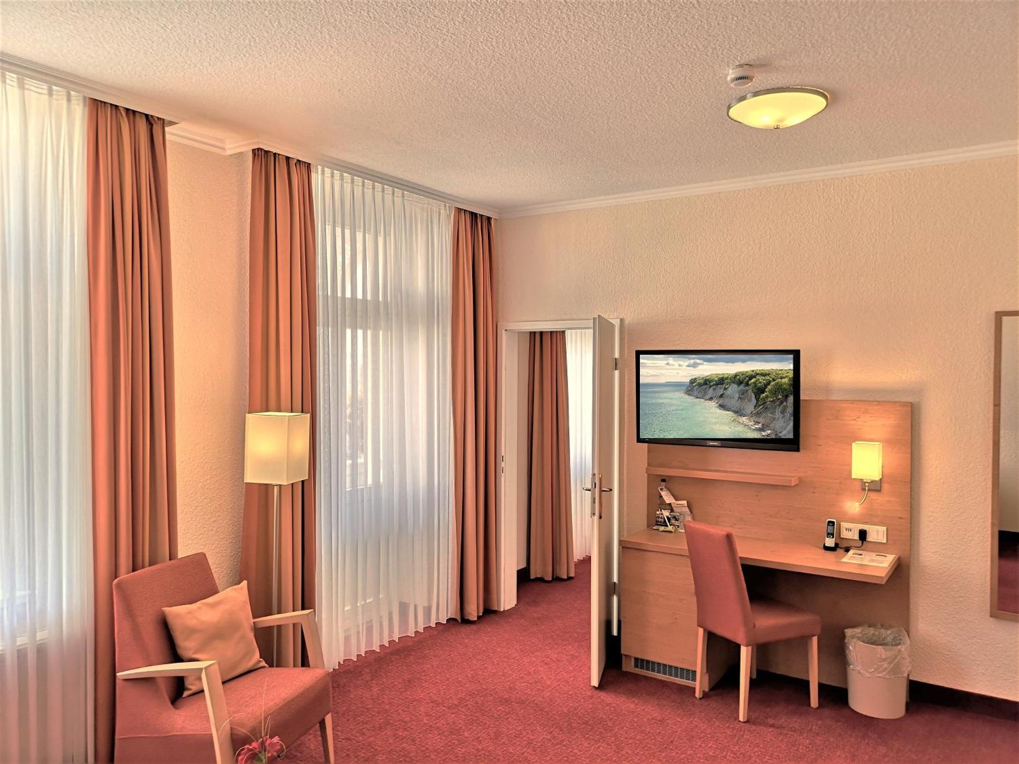 Hotel Villa Meeresgruss Binz Bagian luar foto